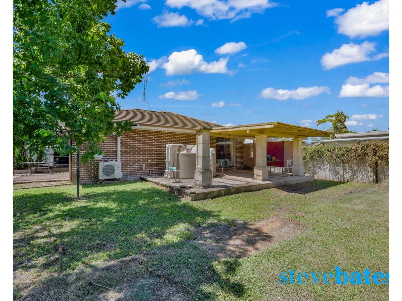 3 Earl Grey Crescent, Raymond Terrace NSW 2324
