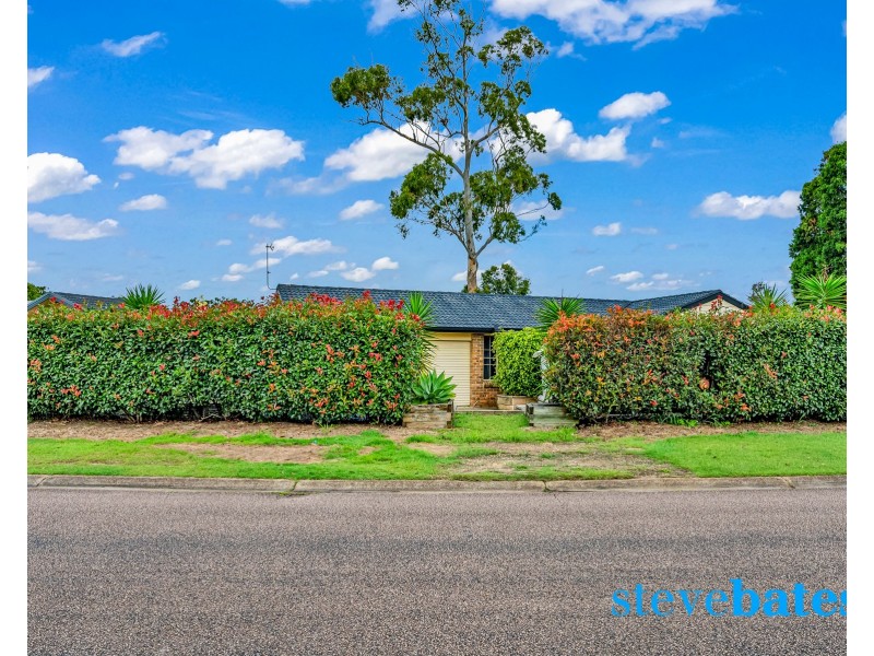 42 Cederwood Crescent, Raymond Terrace NSW 2324