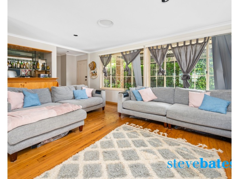 42 Cederwood Crescent, Raymond Terrace NSW 2324