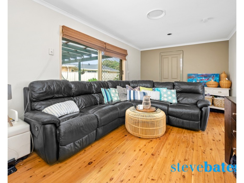 42 Cederwood Crescent, Raymond Terrace NSW 2324