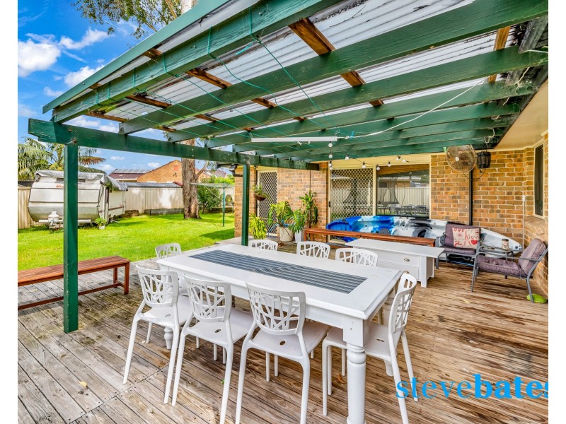 42 Cederwood Crescent, Raymond Terrace NSW 2324