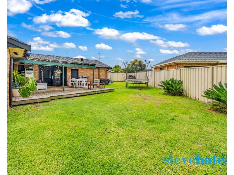 42 Cederwood Crescent, Raymond Terrace NSW 2324