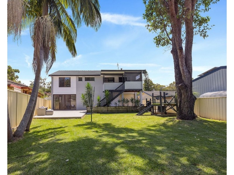 38 Boyd Avenue, Lemon Tree Passage NSW 2319