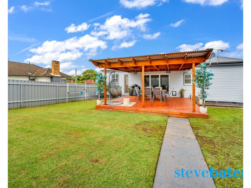 8 Tathra Street, Raymond Terrace NSW 2324
