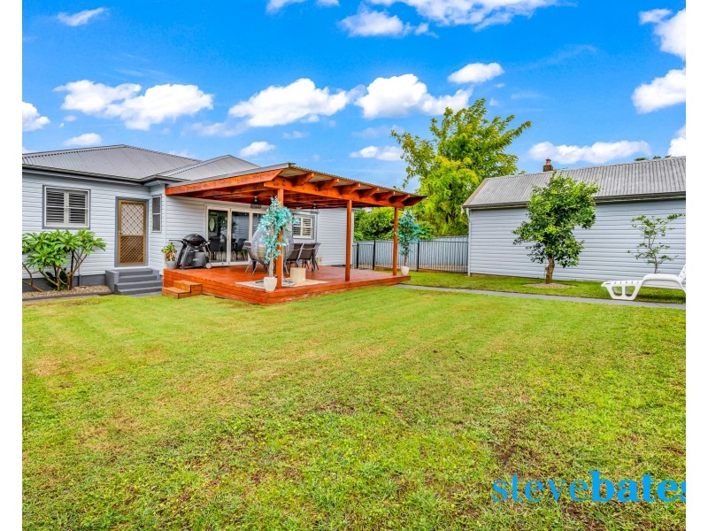 8 Tathra Street, Raymond Terrace NSW 2324