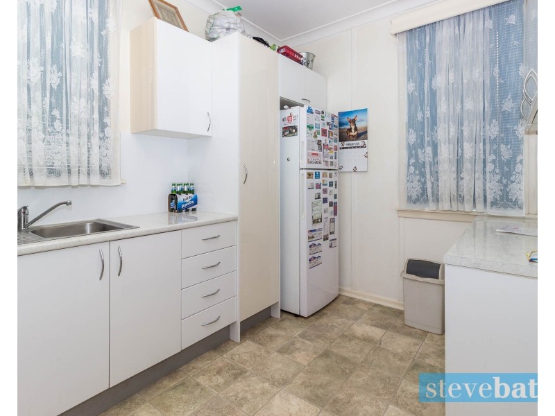 38 Charles Street, Raymond Terrace NSW 2324