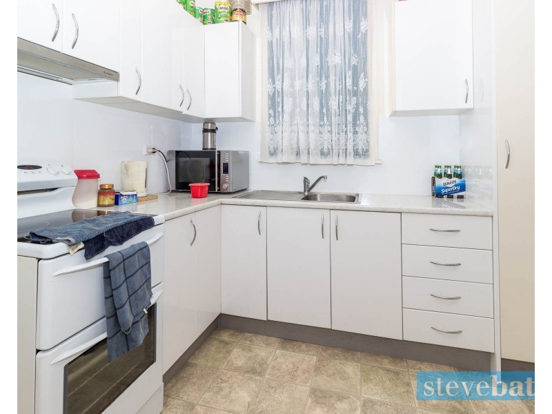 38 Charles Street, Raymond Terrace NSW 2324