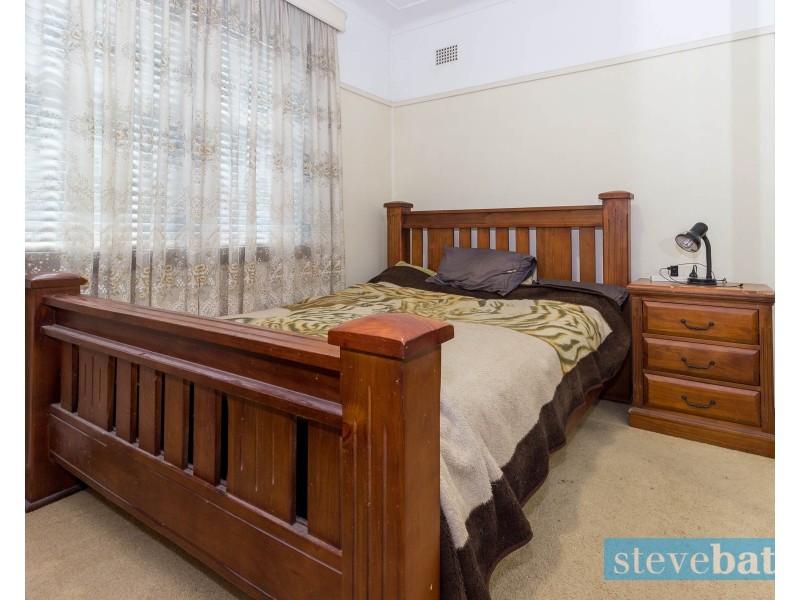 38 Charles Street, Raymond Terrace NSW 2324