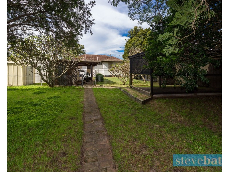 38 Charles Street, Raymond Terrace NSW 2324