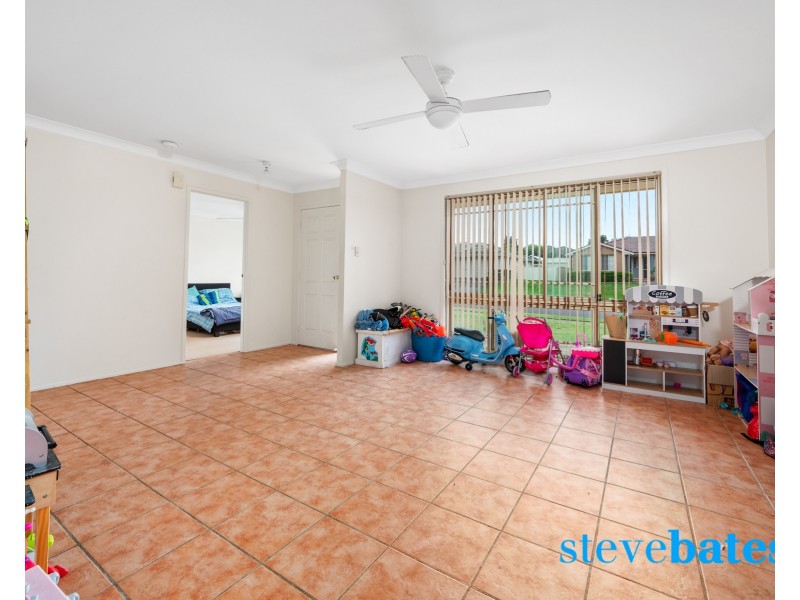 9 Halloran Way, Raymond Terrace NSW 2324