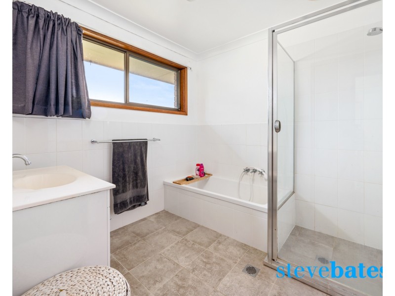 4 Cadell Close, Raymond Terrace NSW 2324