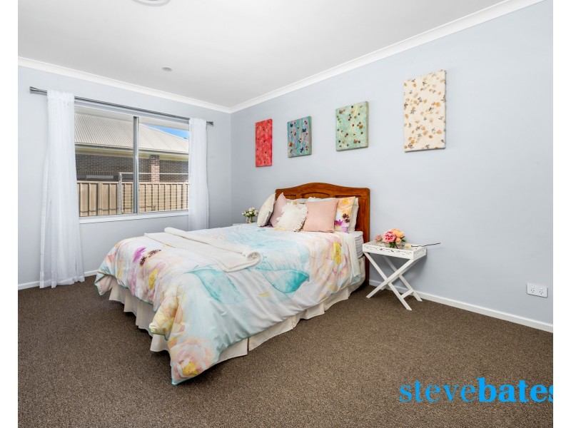 33 Dairyman Drive, Raymond Terrace NSW 2324