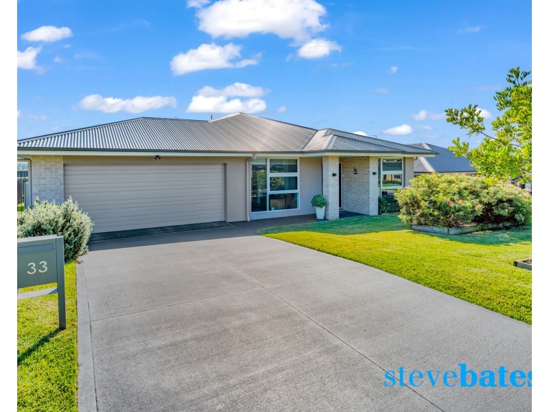 33 Dairyman Drive, Raymond Terrace NSW 2324
