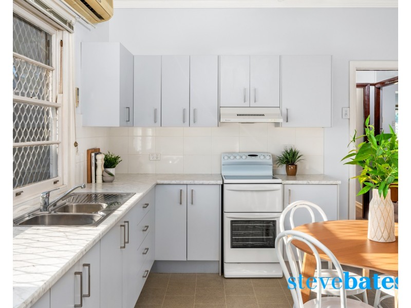 40 Kangaroo Street, Raymond Terrace NSW 2324