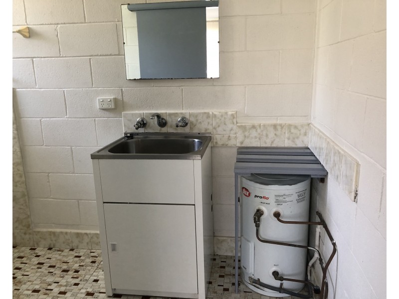 1/13 Meredith Crescent, Raymond Terrace NSW 2324