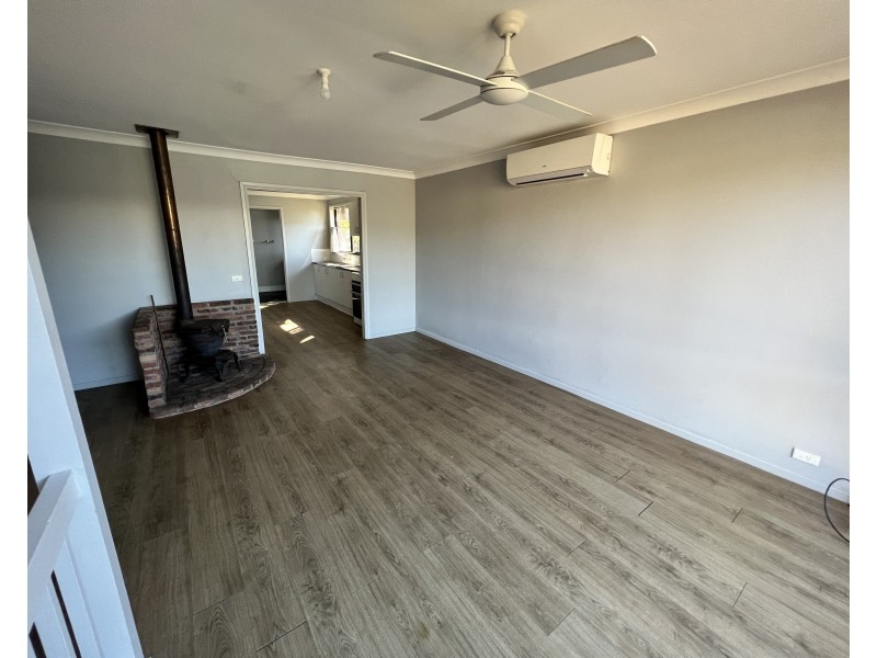 112 Benjamin Lee Drive, Raymond Terrace NSW 2324