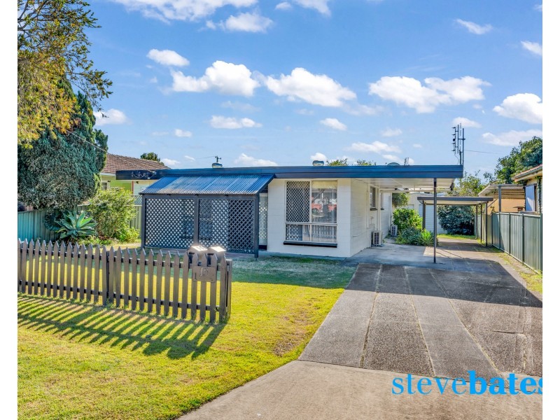 1 & 2/13 Meredith Crescent, Raymond Terrace NSW 2324