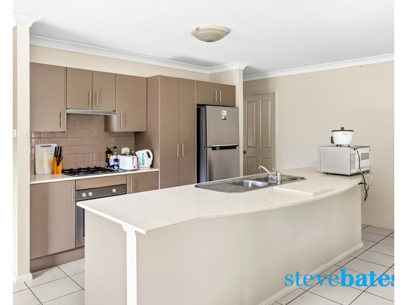 40 Martens Avenue, Raymond Terrace NSW 2324