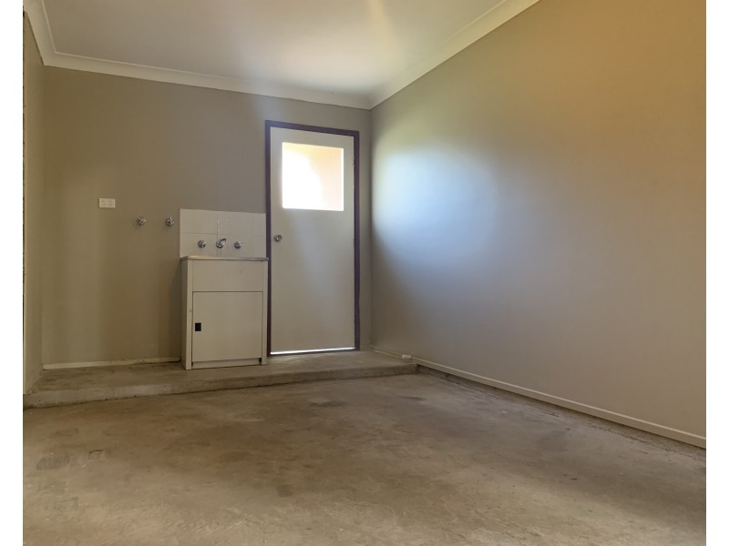 2 Cintra Circuit, Raymond Terrace NSW 2324