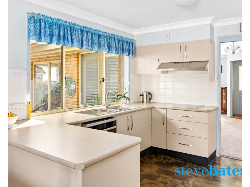 52 Hastings Drive, Raymond Terrace NSW 2324