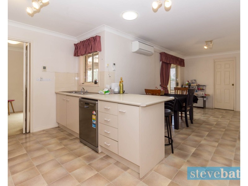 61 Holwell Circuit, Raymond Terrace NSW 2324