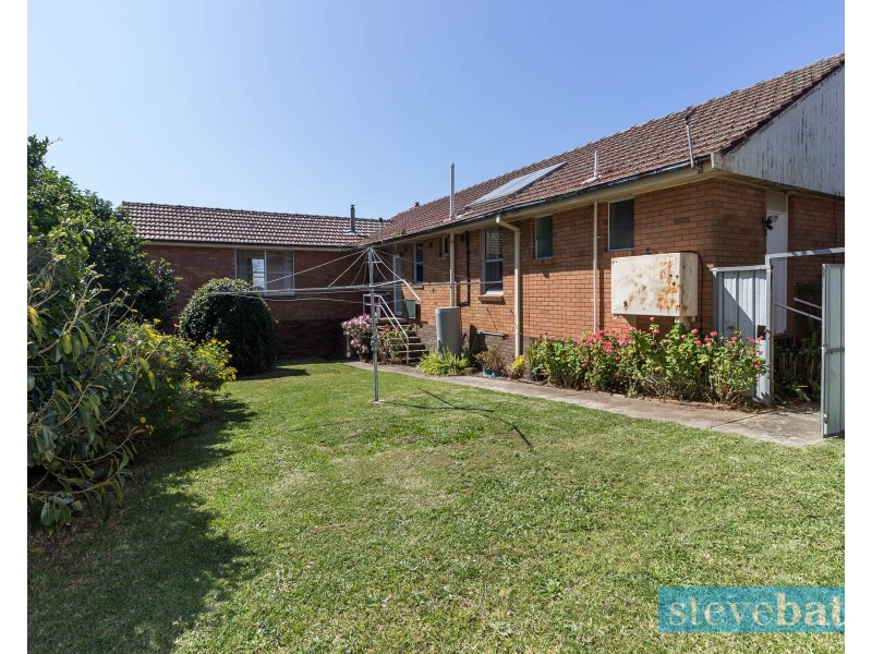 12 Rees James Road, Raymond Terrace NSW 2324