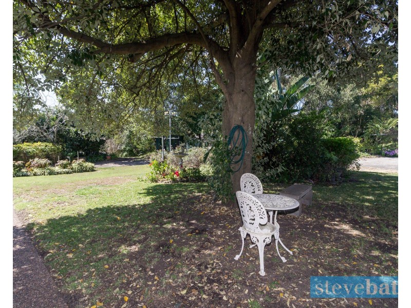 12 Rees James Road, Raymond Terrace NSW 2324