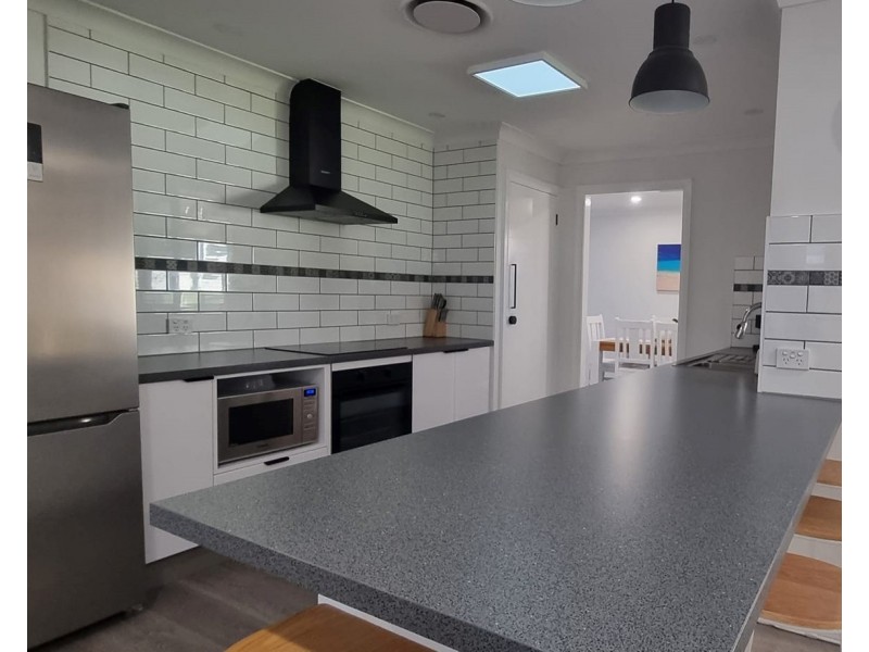 12 Victory View, Tanilba Bay NSW 2319