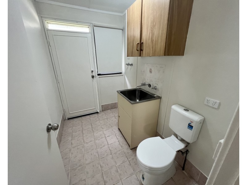 2 Troman Parade, Raymond Terrace NSW 2324