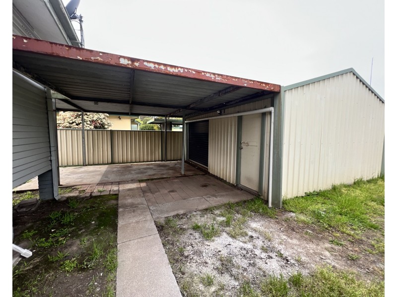 2 Troman Parade, Raymond Terrace NSW 2324