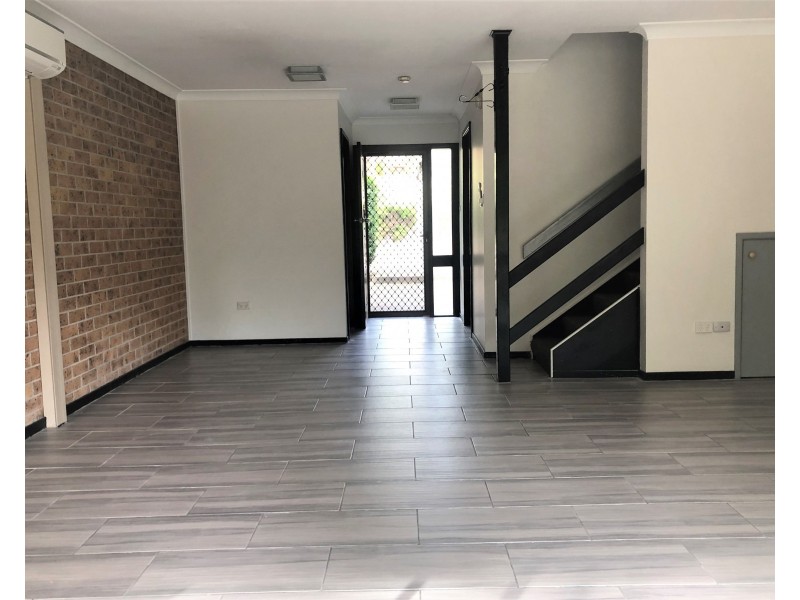 4/4 Mosman Place, Raymond Terrace NSW 2324