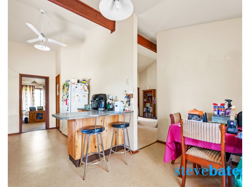 6 Green Slopes Drive, Raymond Terrace NSW 2324