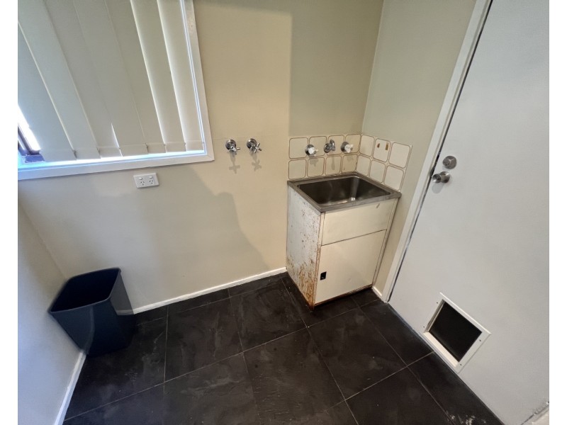 24 Chifley Drive, Raymond Terrace NSW 2324