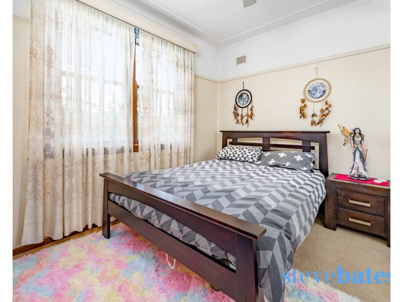 38 Charles Street, Raymond Terrace NSW 2324
