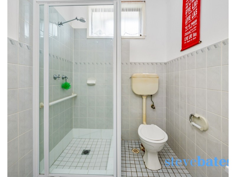 38 Charles Street, Raymond Terrace NSW 2324