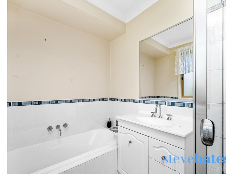 35 Morgan Crescent, Raymond Terrace NSW 2324