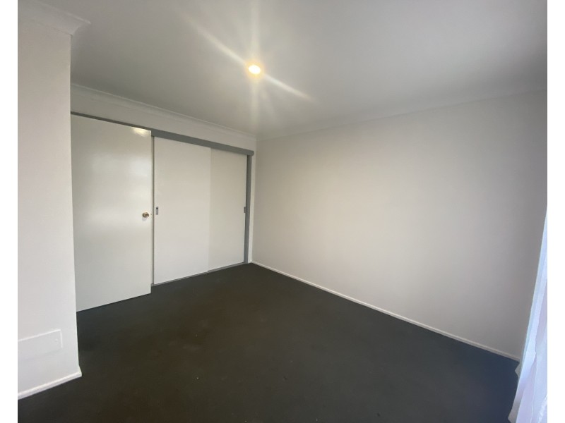 8 Elwin Road, Raymond Terrace NSW 2324