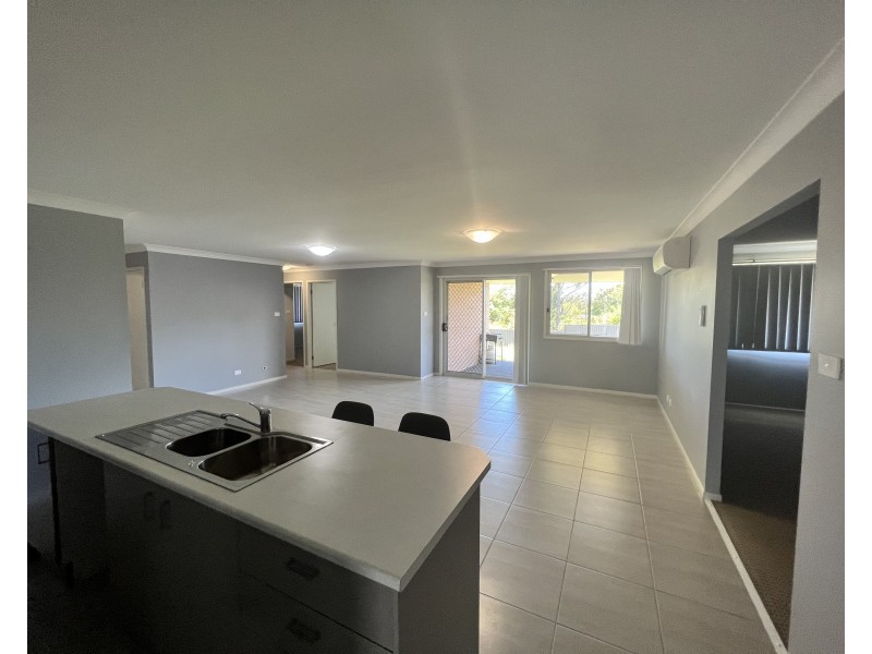 6 Baluster Close, Raymond Terrace NSW 2324