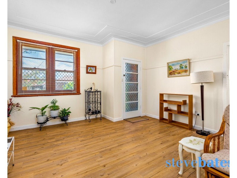25 Murulla Crescent, Raymond Terrace NSW 2324