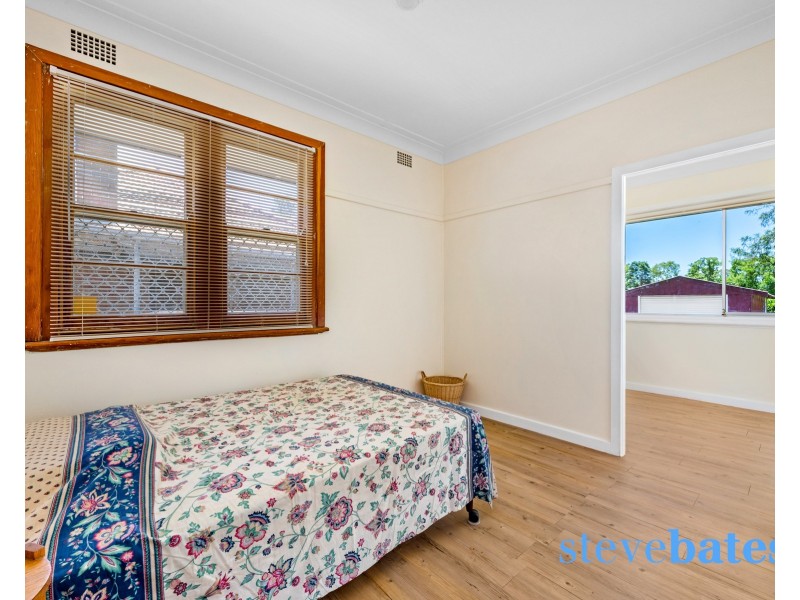 25 Murulla Crescent, Raymond Terrace NSW 2324