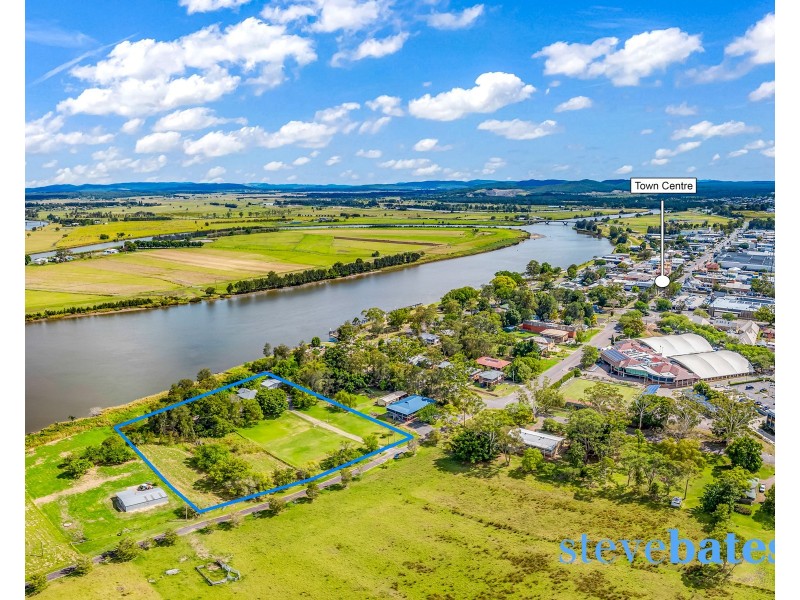 122-130 Port Stephens Street, Raymond Terrace NSW 2324