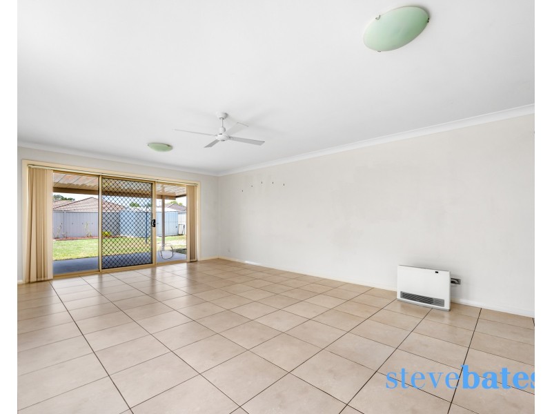27 Manning Avenue, Raymond Terrace NSW 2324