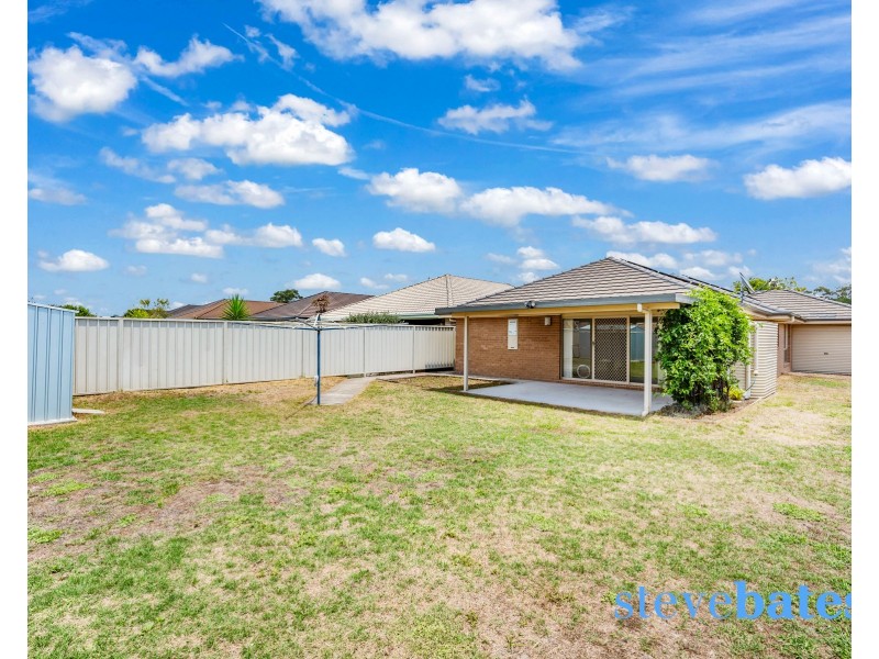 27 Manning Avenue, Raymond Terrace NSW 2324