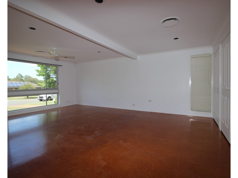 3 Luskin Close, Raymond Terrace NSW 2324