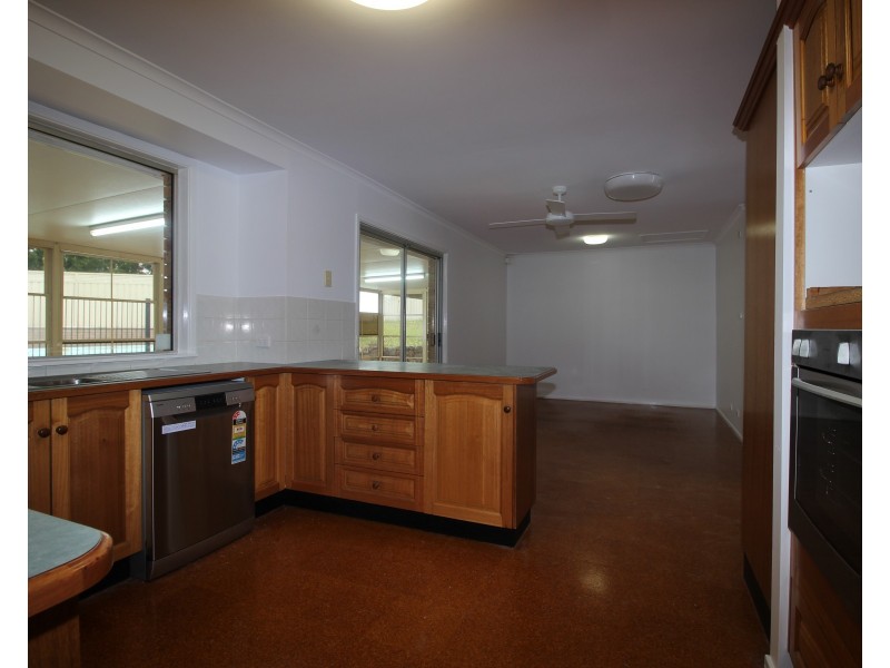 3 Luskin Close, Raymond Terrace NSW 2324