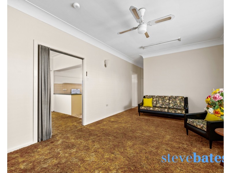 15 Meredith Crescent, Raymond Terrace NSW 2324