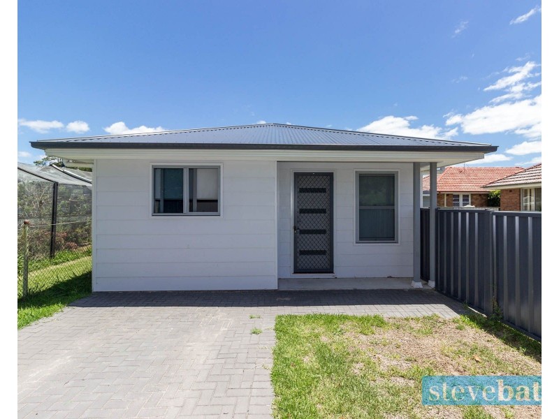 1A Kinross Street, Raymond Terrace NSW 2324