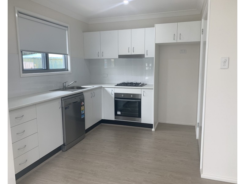 1A Kinross Street, Raymond Terrace NSW 2324