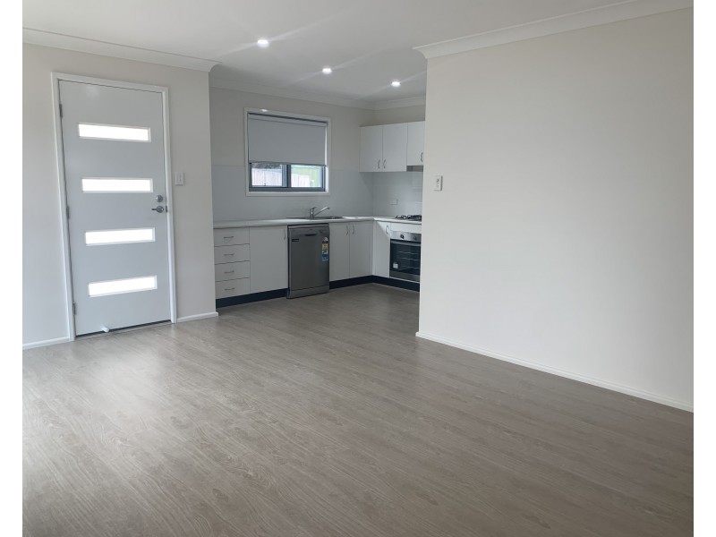 1A Kinross Street, Raymond Terrace NSW 2324