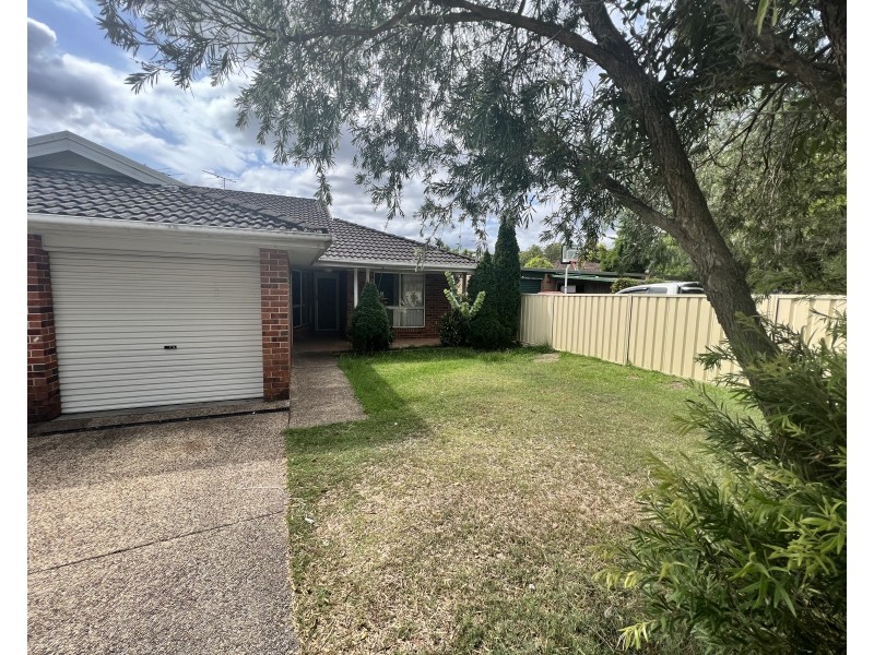 2/2a Jessica Close, Raymond Terrace NSW 2324
